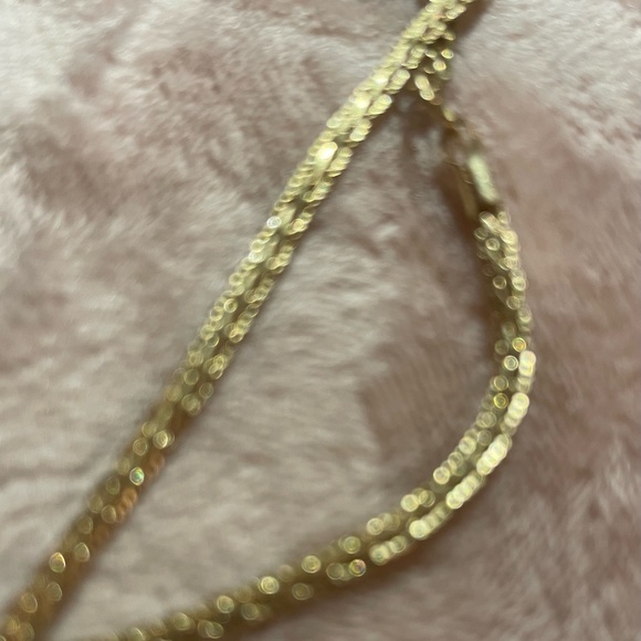 Neckless - Picture 4 of 6